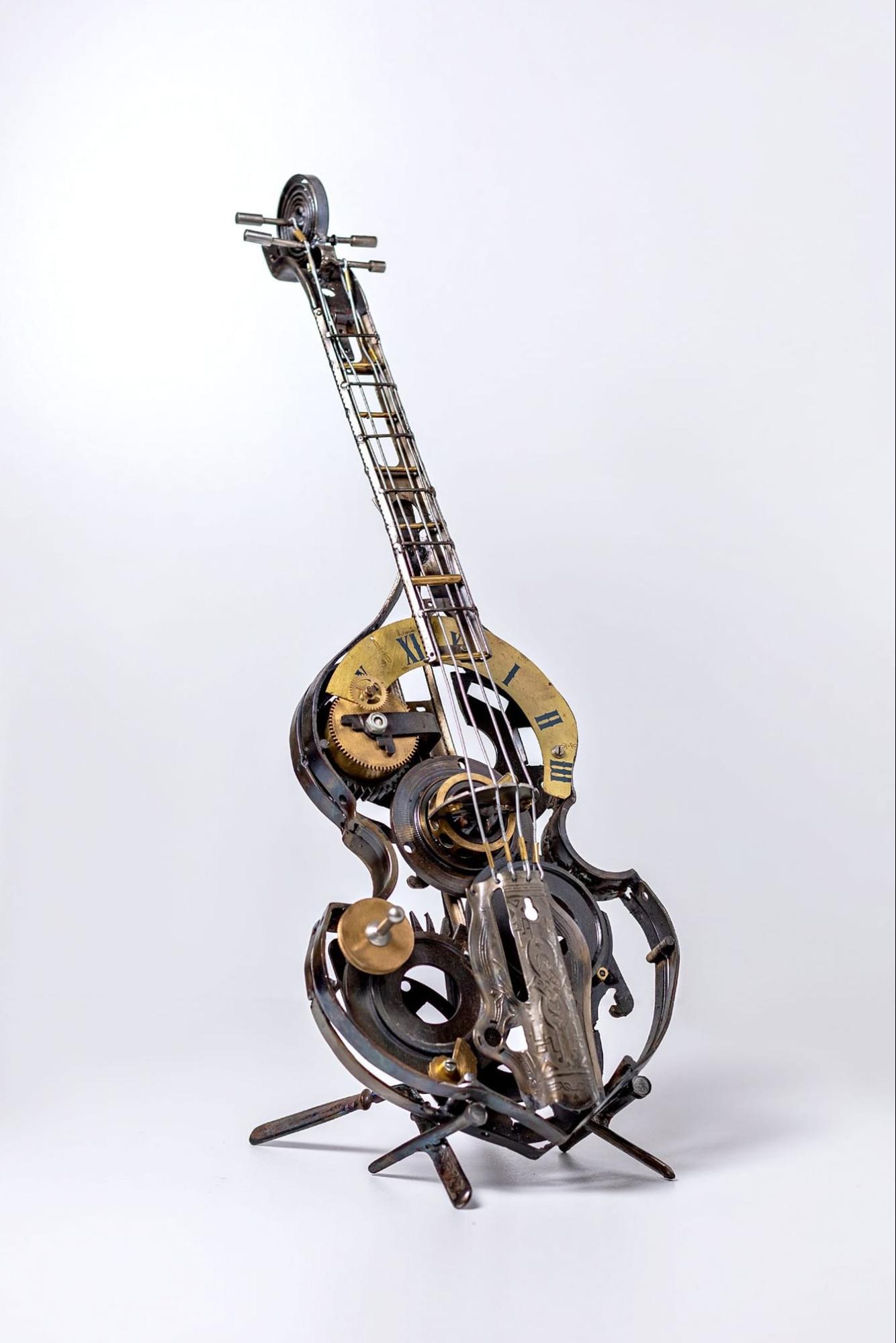 металева скрипка